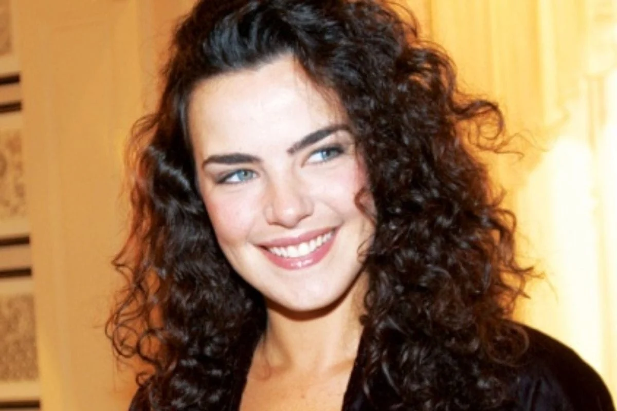 Amiga revela bastidores difíceis da juventude de Ana Paula Arósio