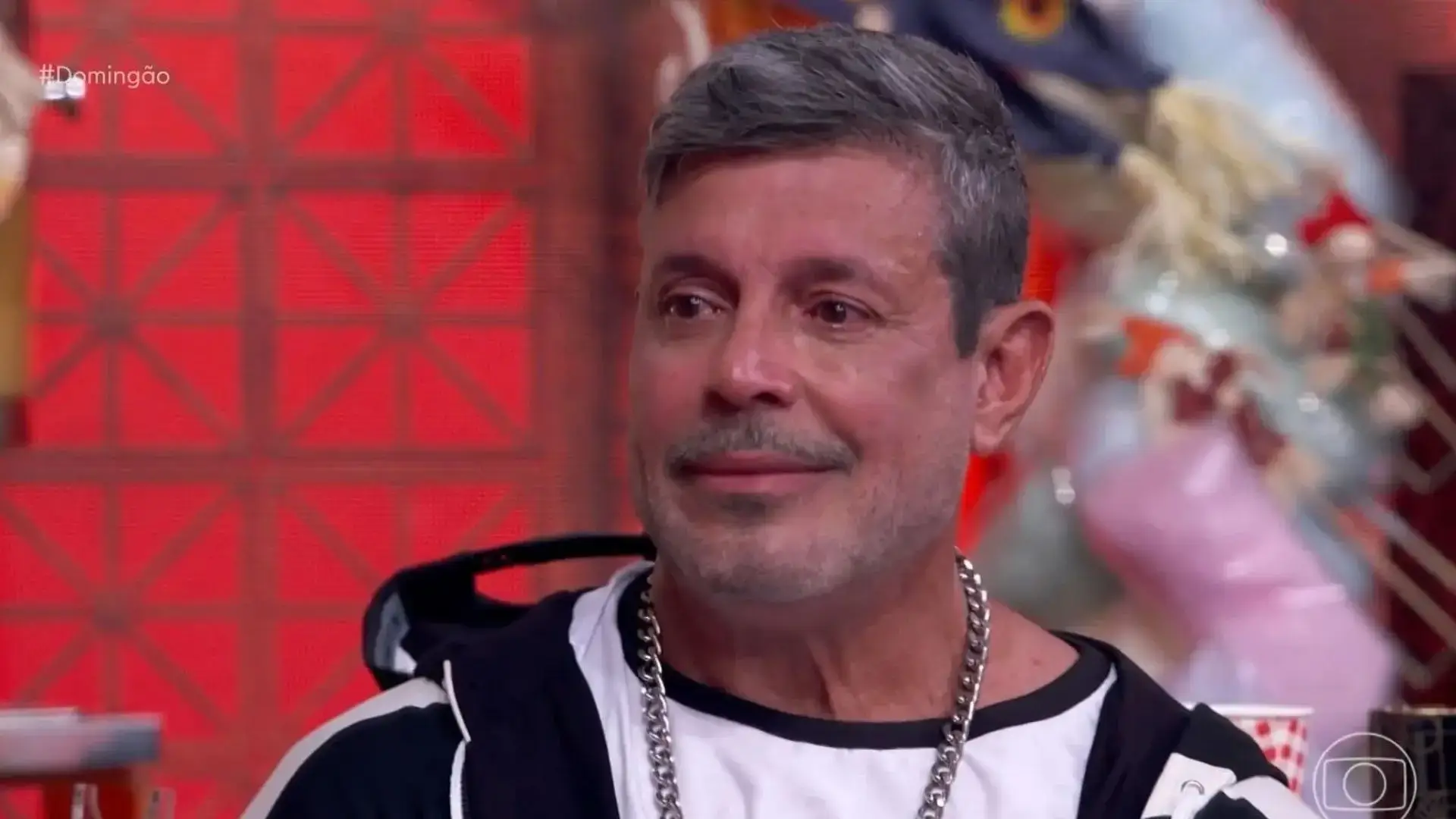 Alexandre Frota revela motivo de ter ido ao túmulo de Chorão