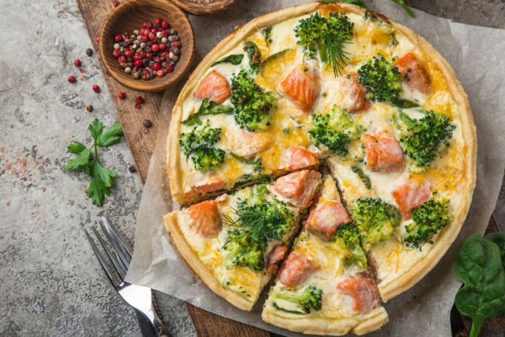 5 receitas de quiches ricas em proteínas para o almoço