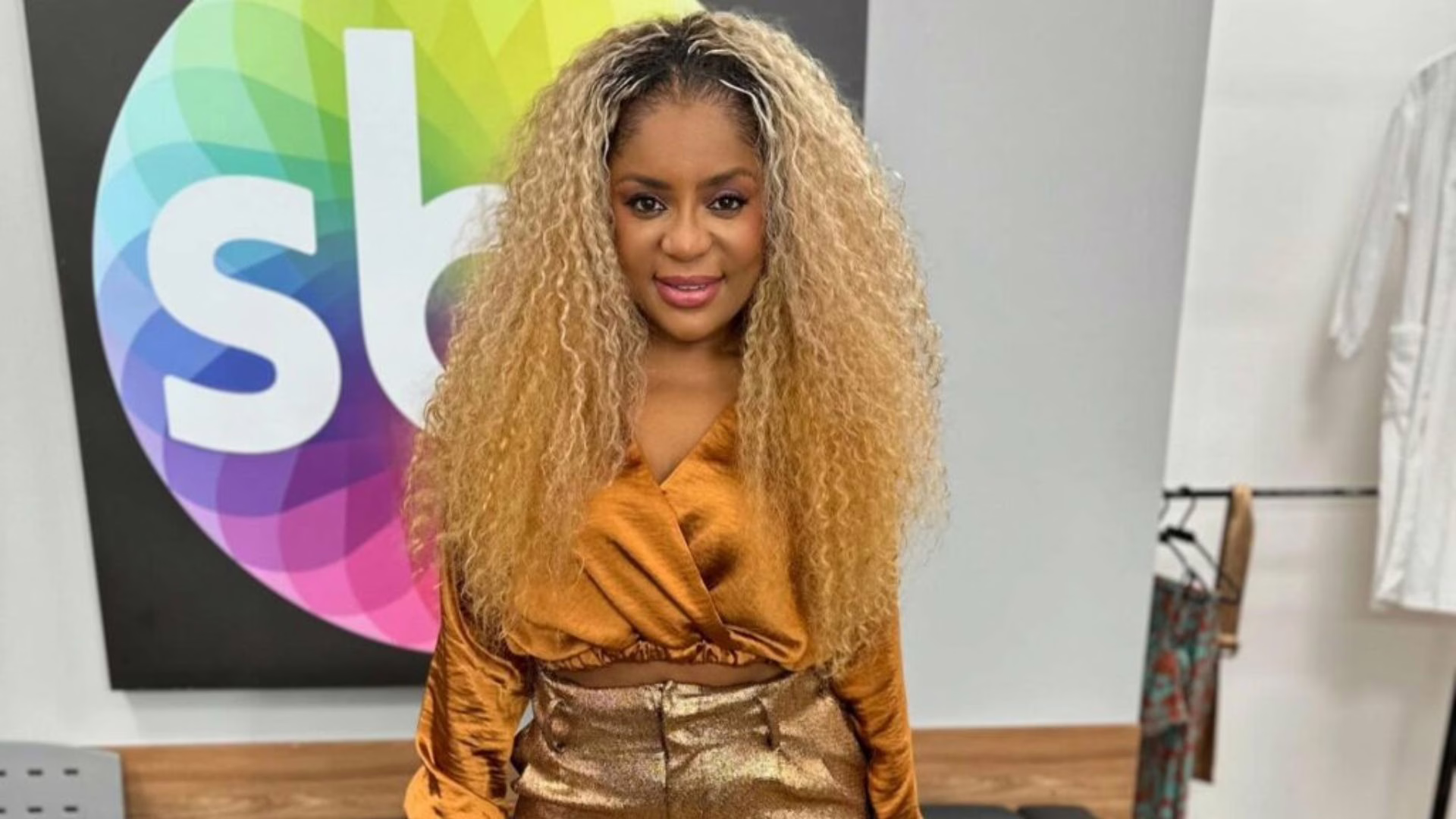 Após boatos de que estaria sofrendo rejeição no SBT, Cariúcha se pronuncia