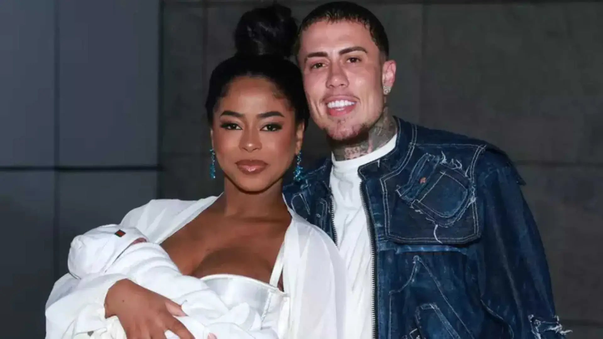 Lorena Maria responde críticas após deixar o filho viajar com o pai