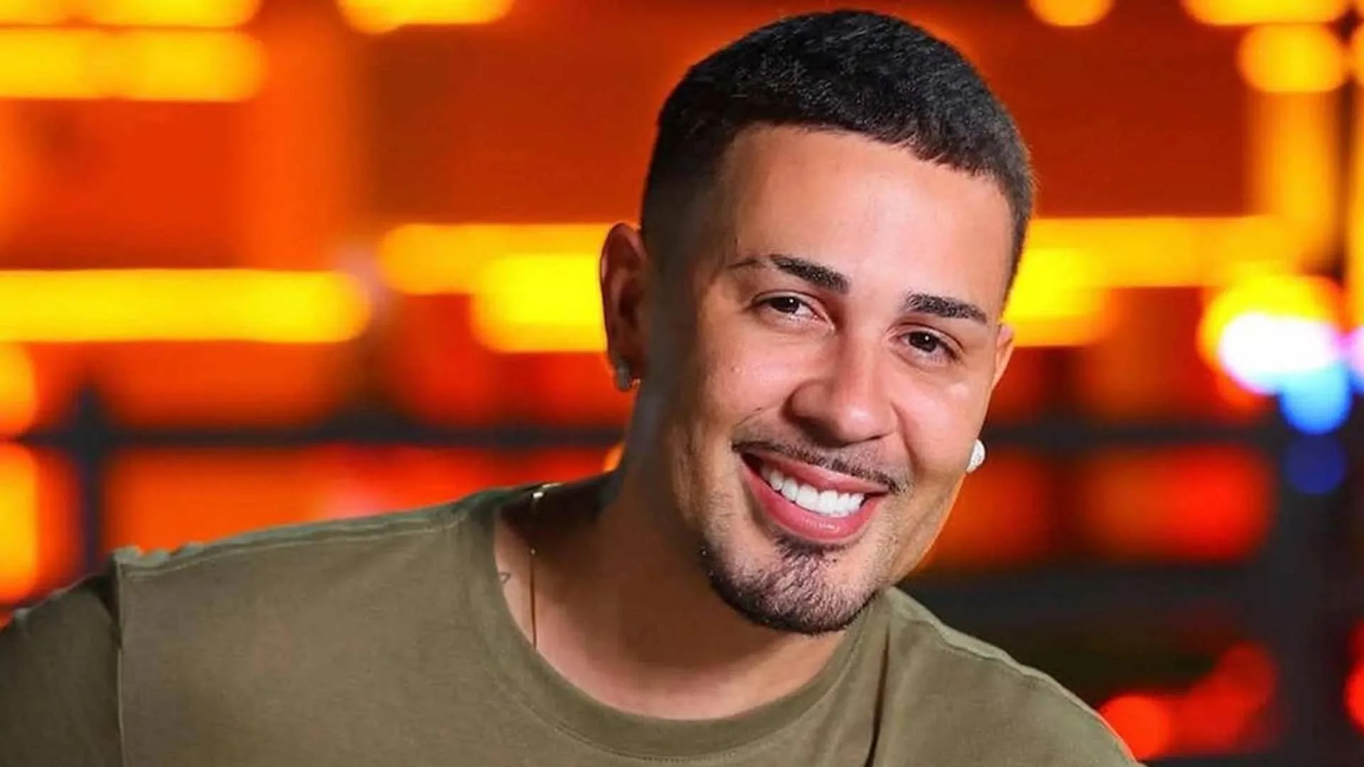 Carlinhos Maia doa R$ 2,4 milhões para criação de clínica de hemodiálise em Alagoas