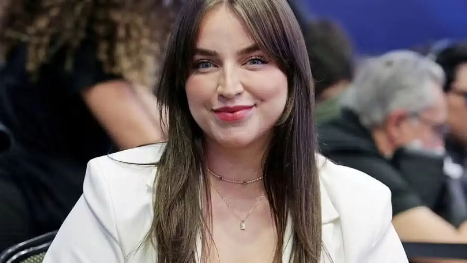 Bruna Unzueta impressiona com antes e depois após perder 20kg