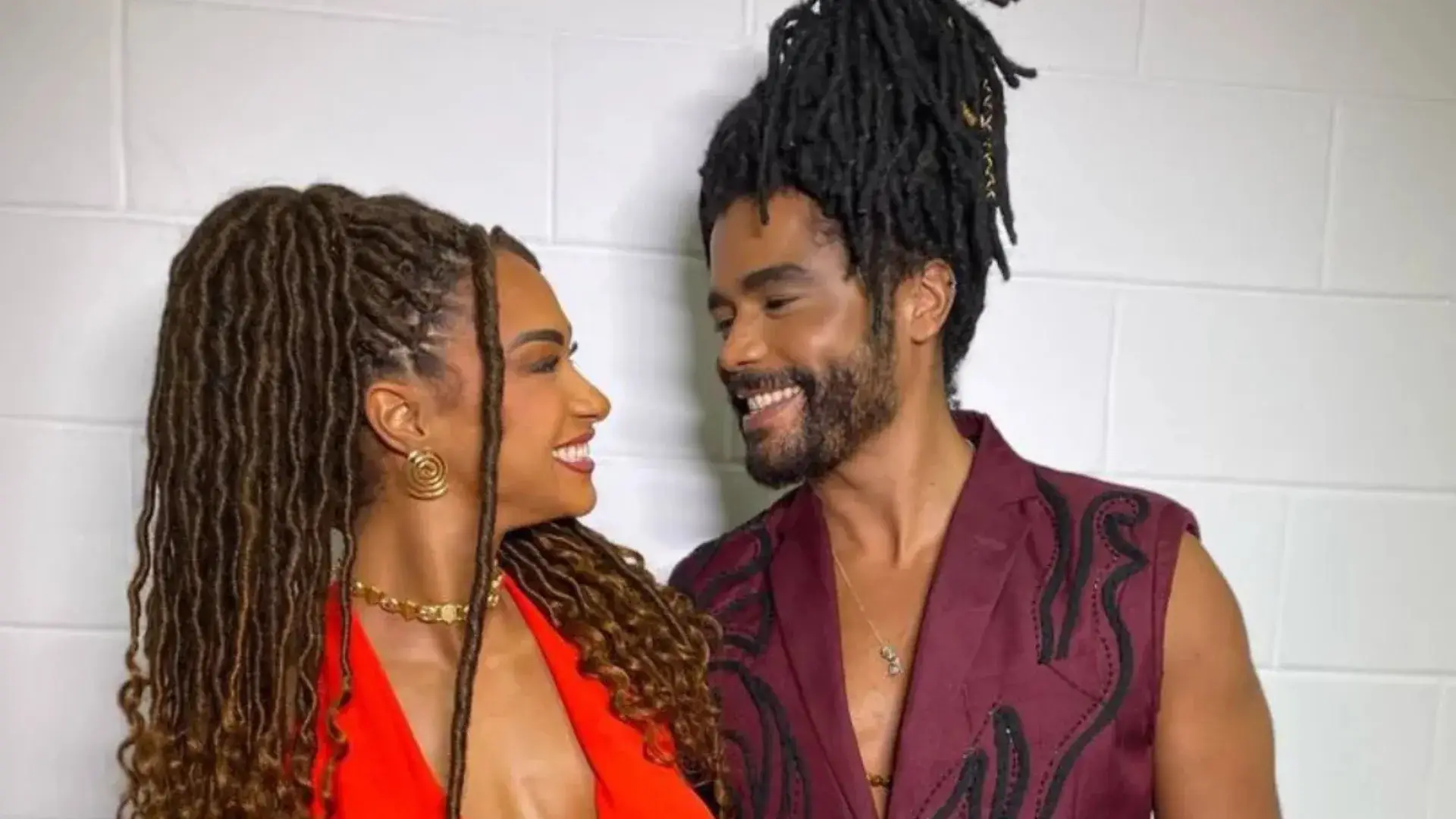 Ex-BBBs Aline e Diogo anunciam término e motivo vem à tona