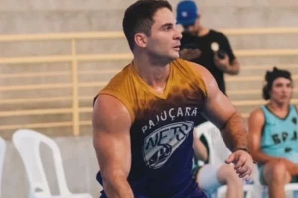 Elevador vira cenário de ataque violento cometido por ex-atleta