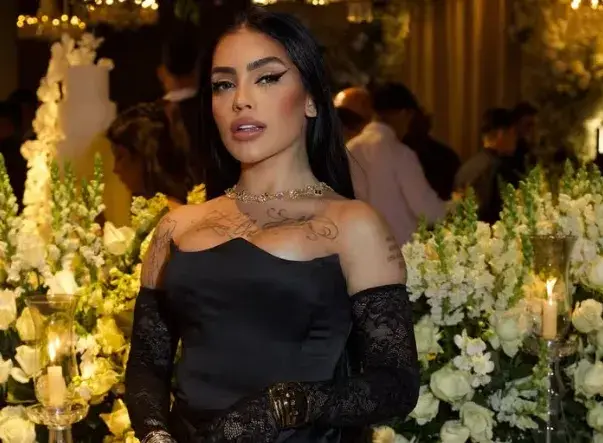 MC Mirella viraliza com look polêmico em casamento