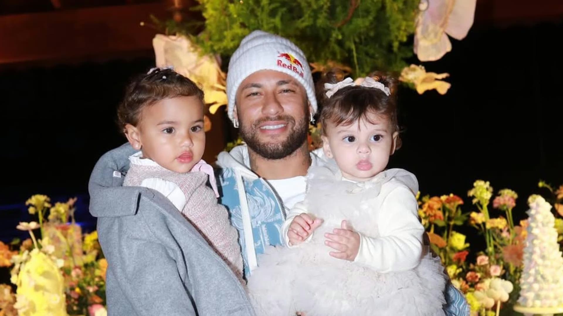 Neymar reage a comentário polêmico sobre as filhas: “Fazer força”