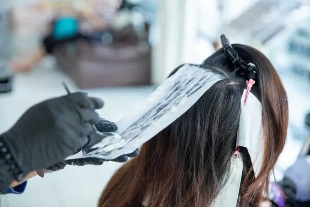 Veja como cuidar do cabelo após um corte químico