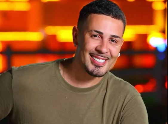 Carlinhos Maia rebate comentário sobre “tentar ser hétero”