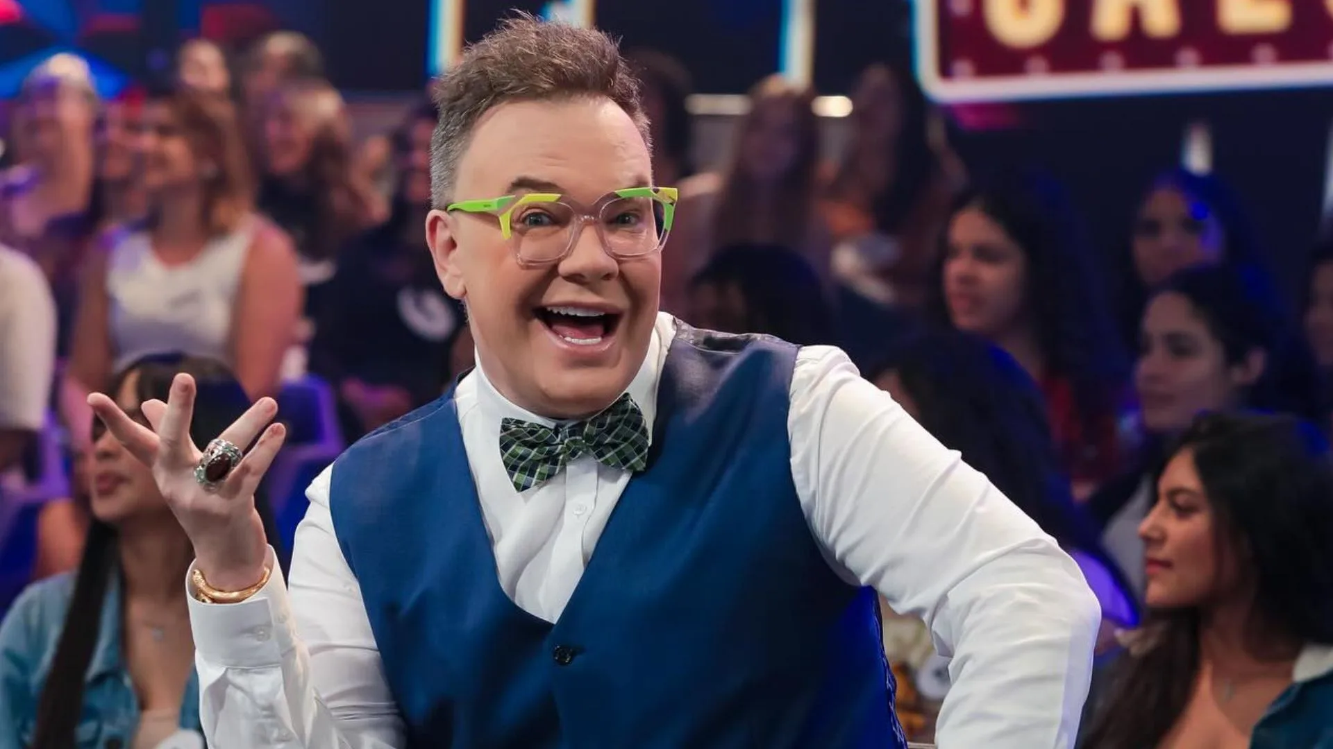 Felipeh Campos vence processo movido pela irmã de Deolane