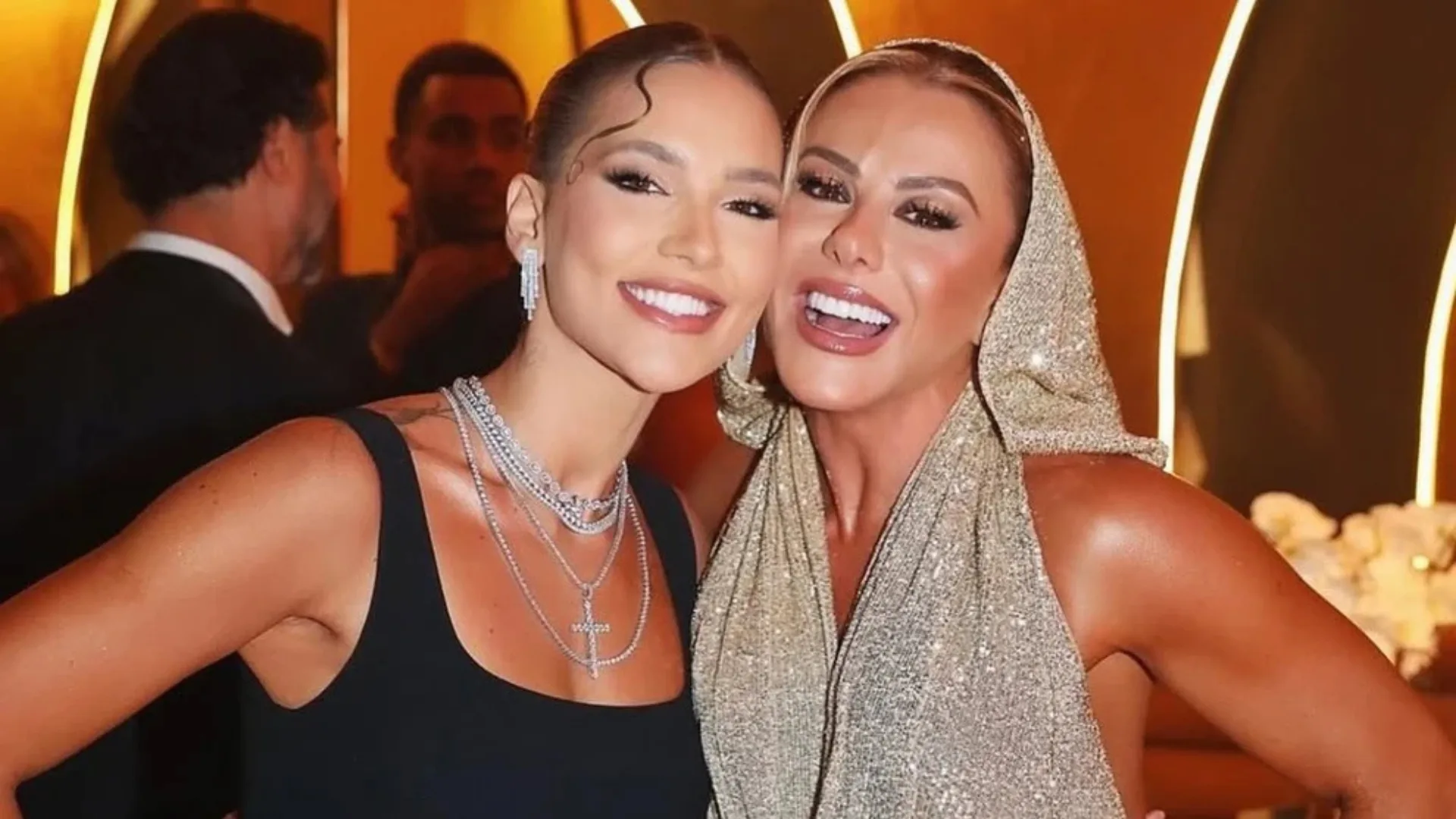 Poliana comenta repercussão de post sobre Dia dos Pais e nega rivalidade familiar