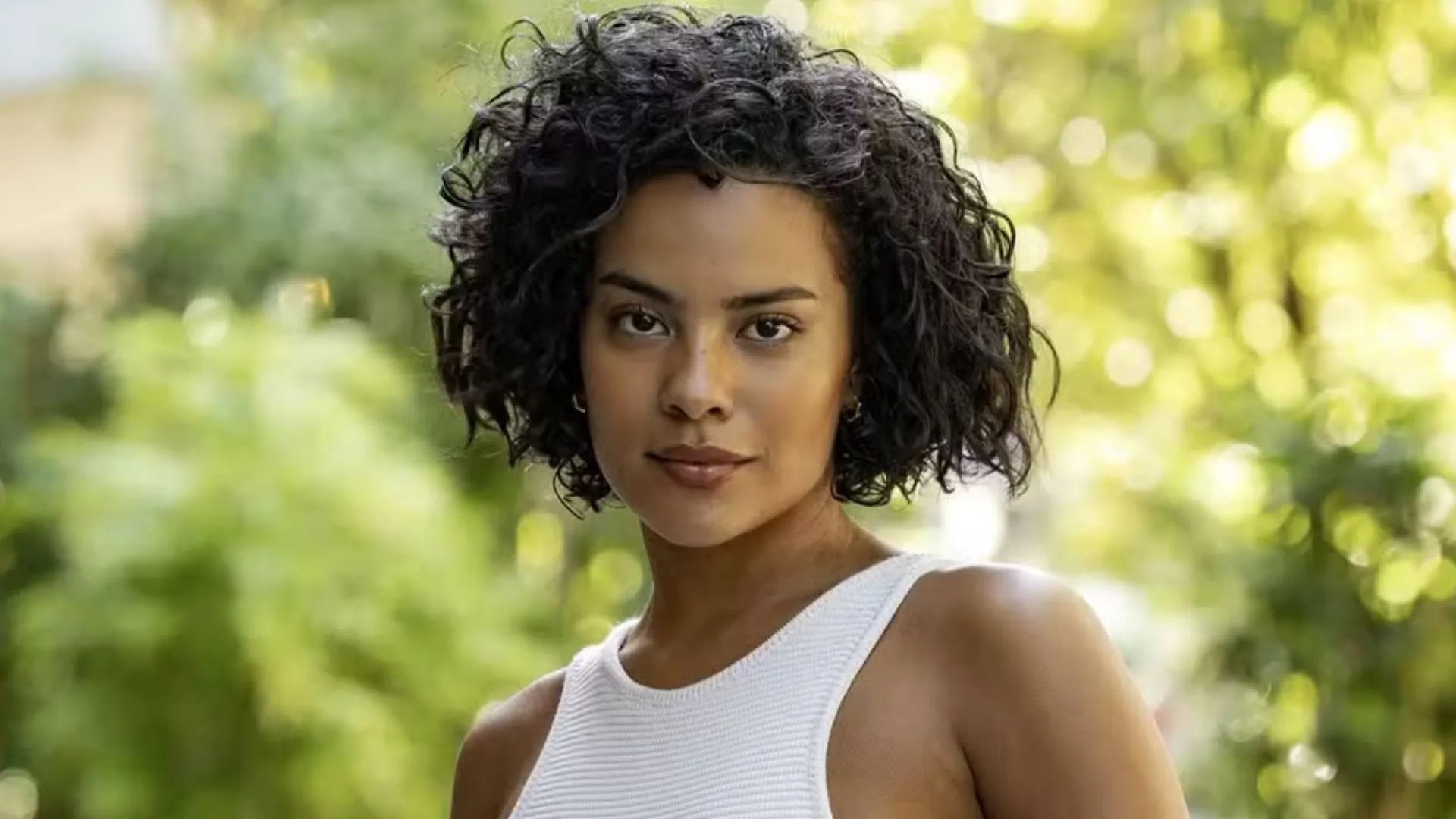 Bella Campos defende Maria de Fátima em ‘Vale Tudo’: “Uma vítima”