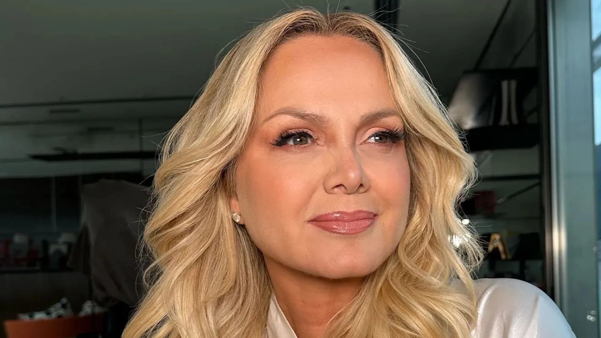 Eliana relembra estreia aos domingos na TV e celebra trajetória