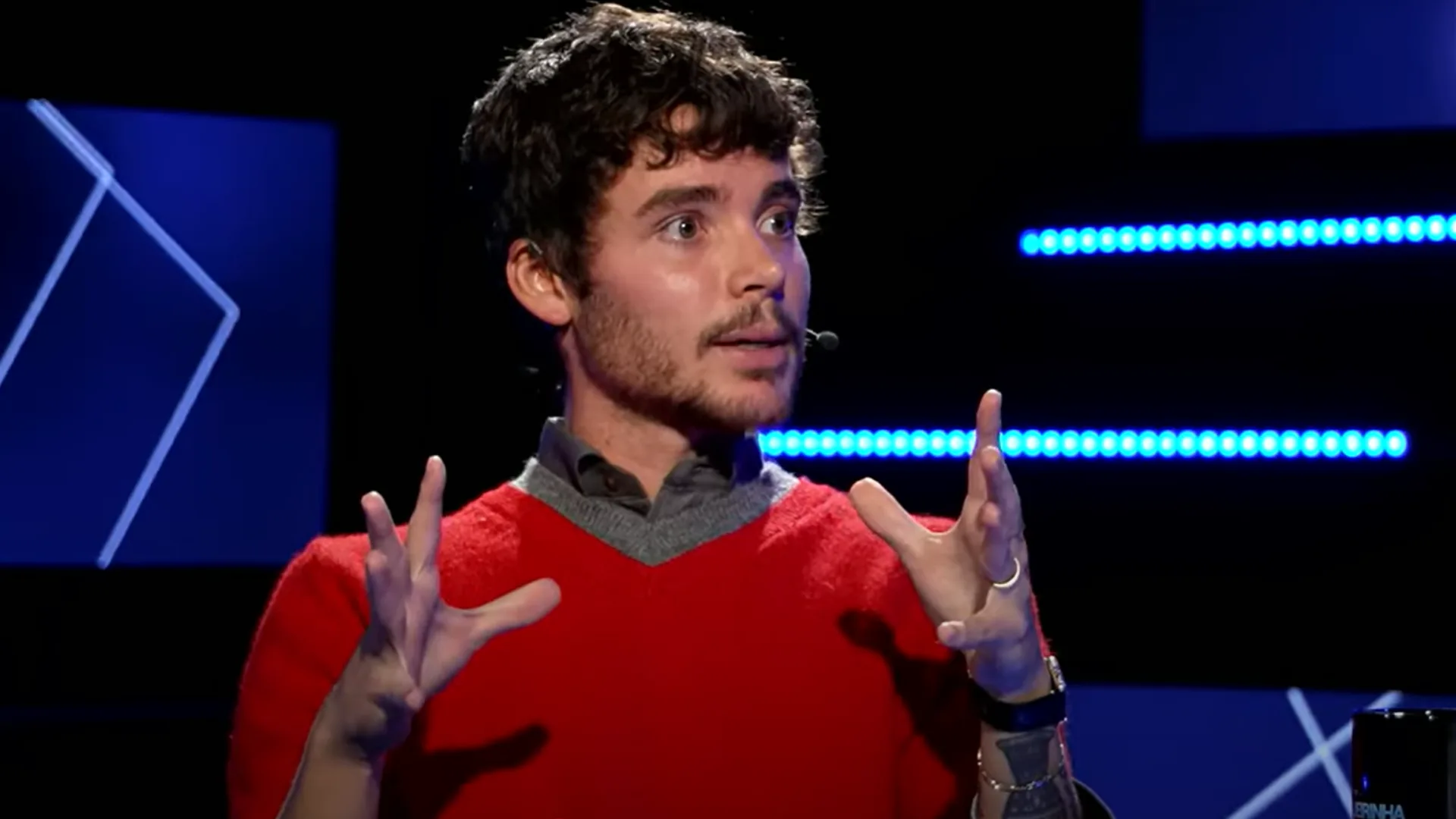 João Lucas revela o motivo do fim da amizade com Priscilla