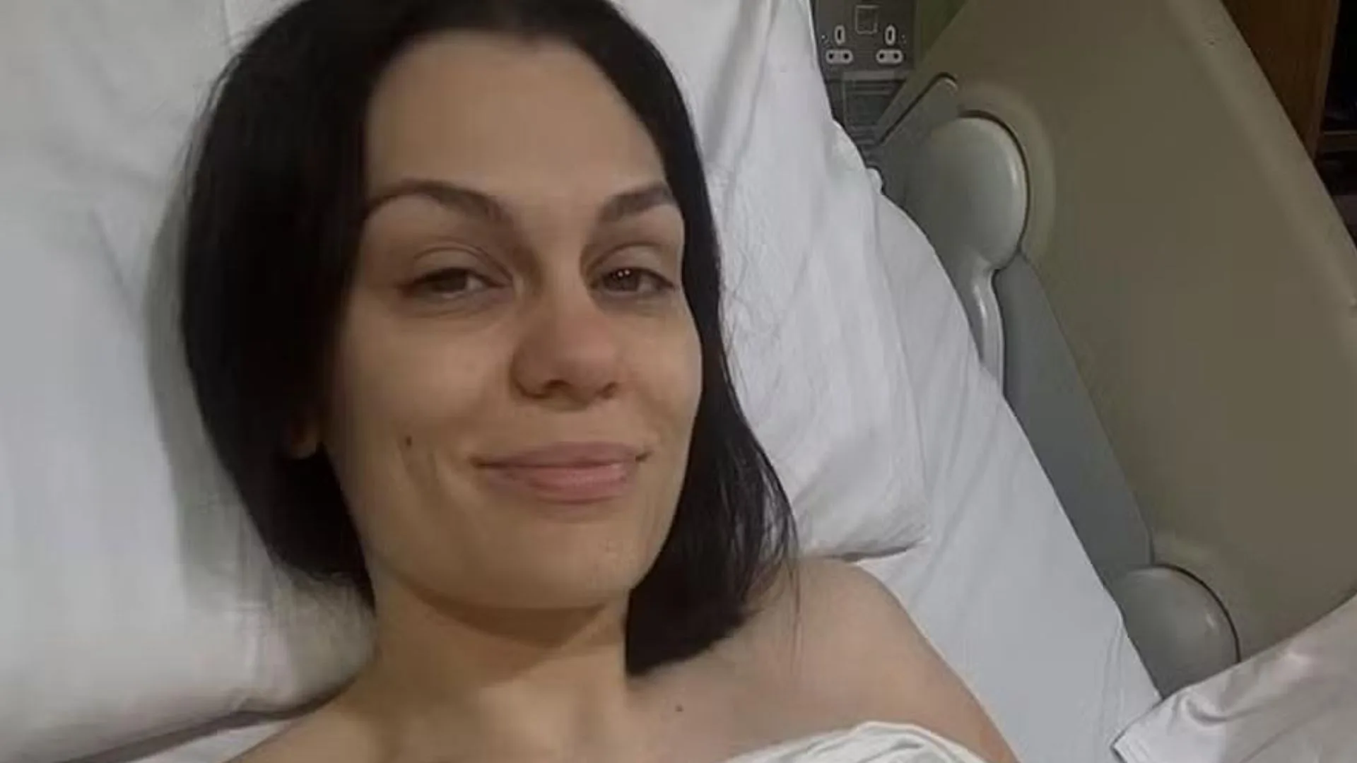 Jessie J é internada após sintomas de coágulo e revela diagnóstico