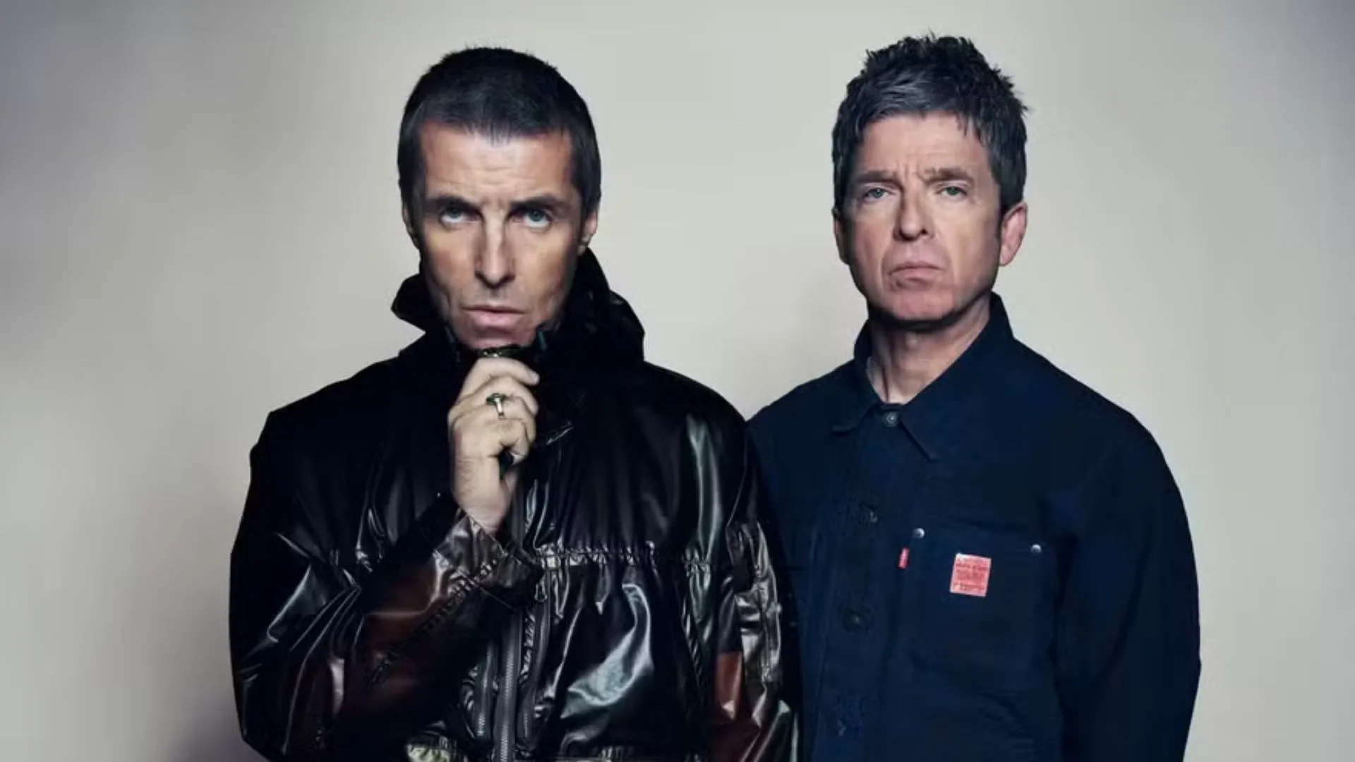 Integrantes do Oasis lamentam morte durante show em Londres