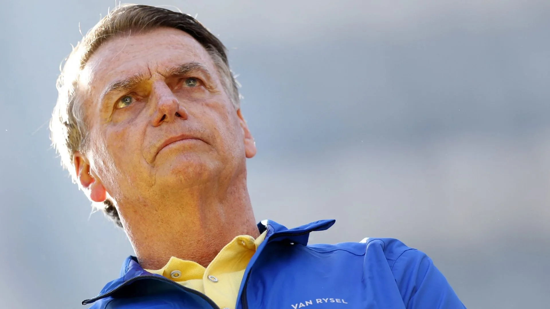 Jair Bolsonaro é diagnosticado com câncer de pele