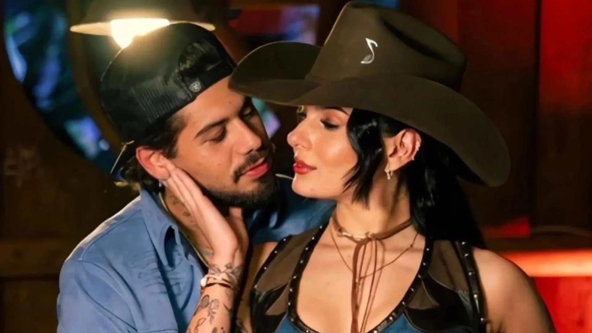 Ouça: Ana Castela e Zé Felipe divulgam trecho de novo hit ‘Sua Boca Mente’