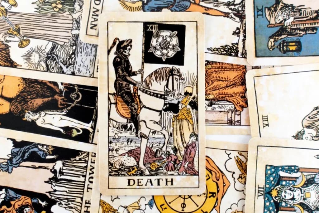 Veja o verdadeiro significado das cartas morte e diabo no tarot