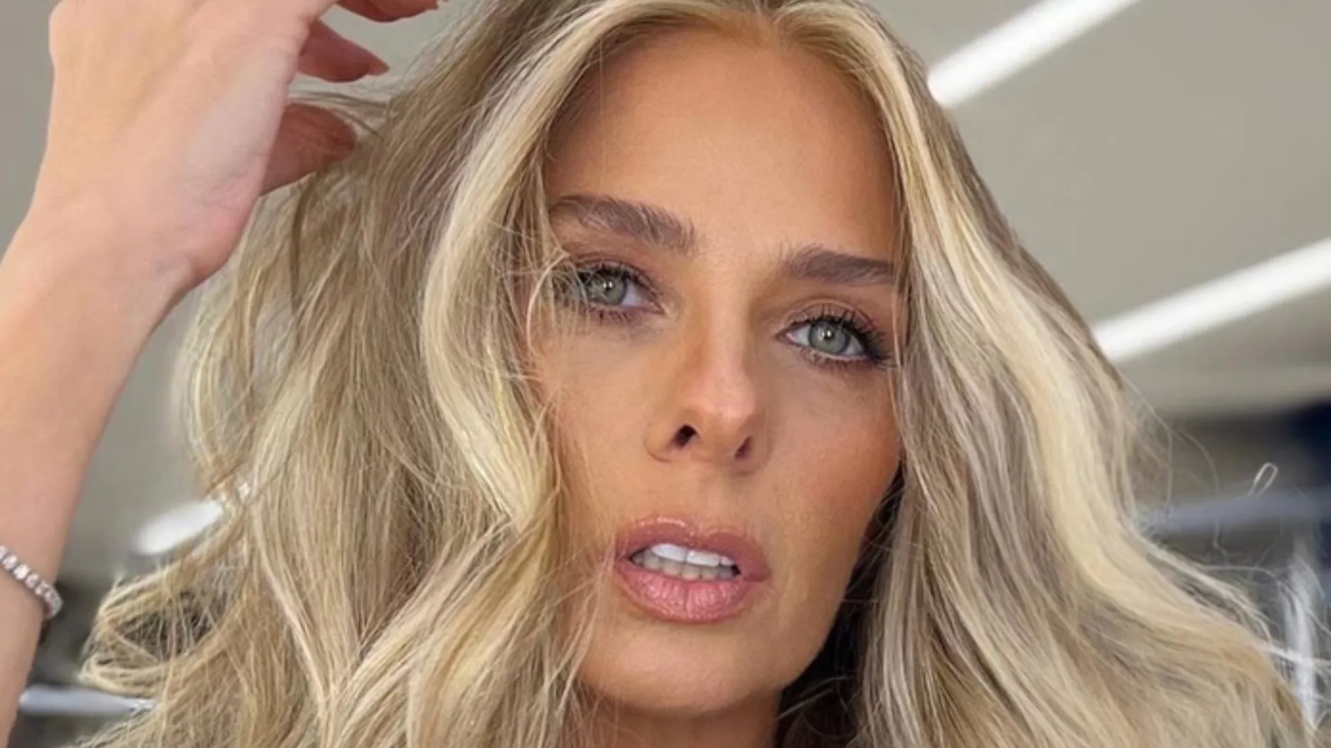 Adriane Galisteu revela susto inesperado durante treino pesado