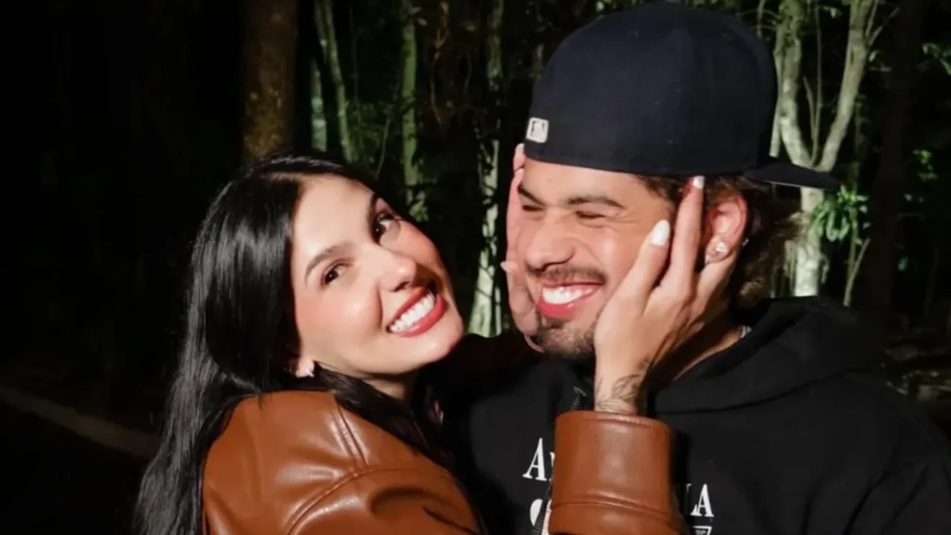 Ana Castela surge maquiando Zé Felipe antes de programa