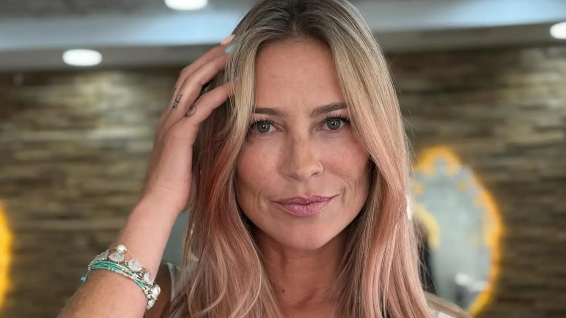 Luana Piovani reage ao desenrolar do affair entre Virginia e Vini Jr