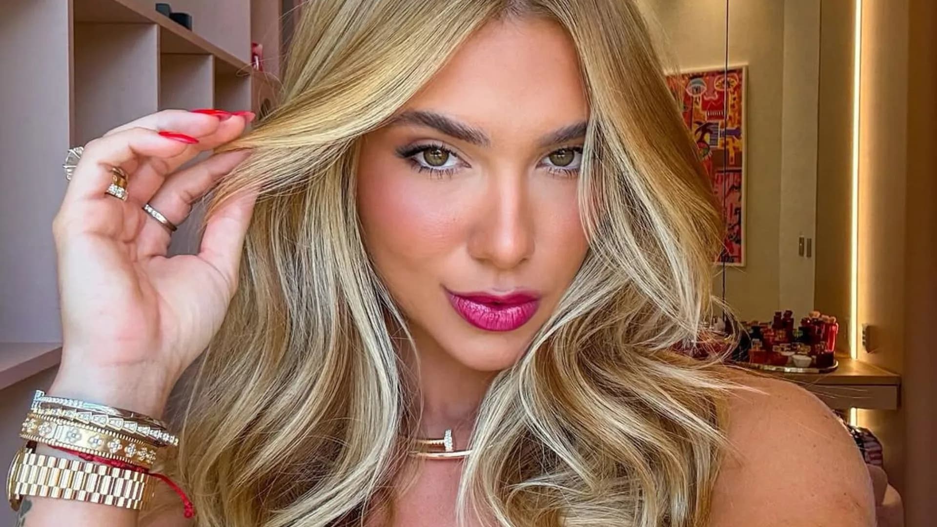 Thiago Sodré sugere que inchaço no rosto de Virgínia não foi acidente