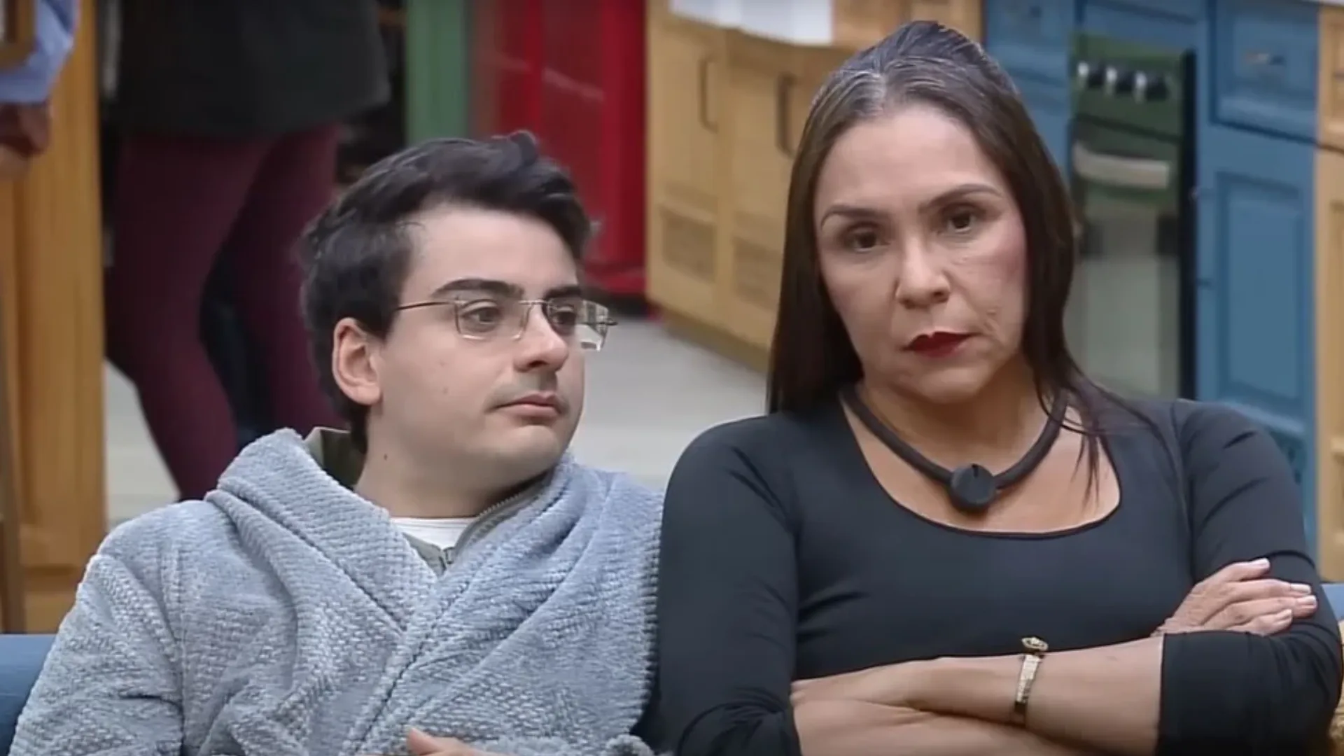 A Fazenda 17: Treta entre Dudu e Yoná termina em cantoria hilária