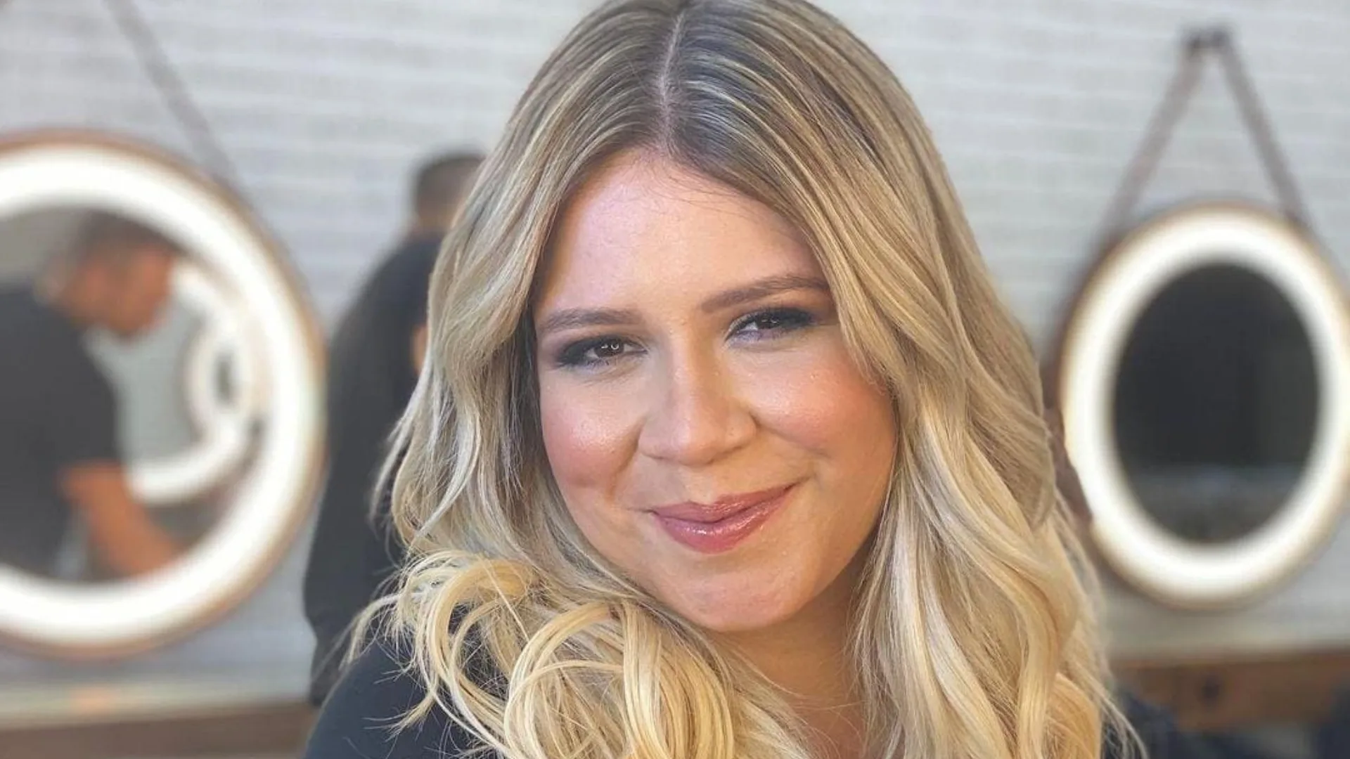 Marília Mendonça aparece em imagem feita pelo Google em 2011