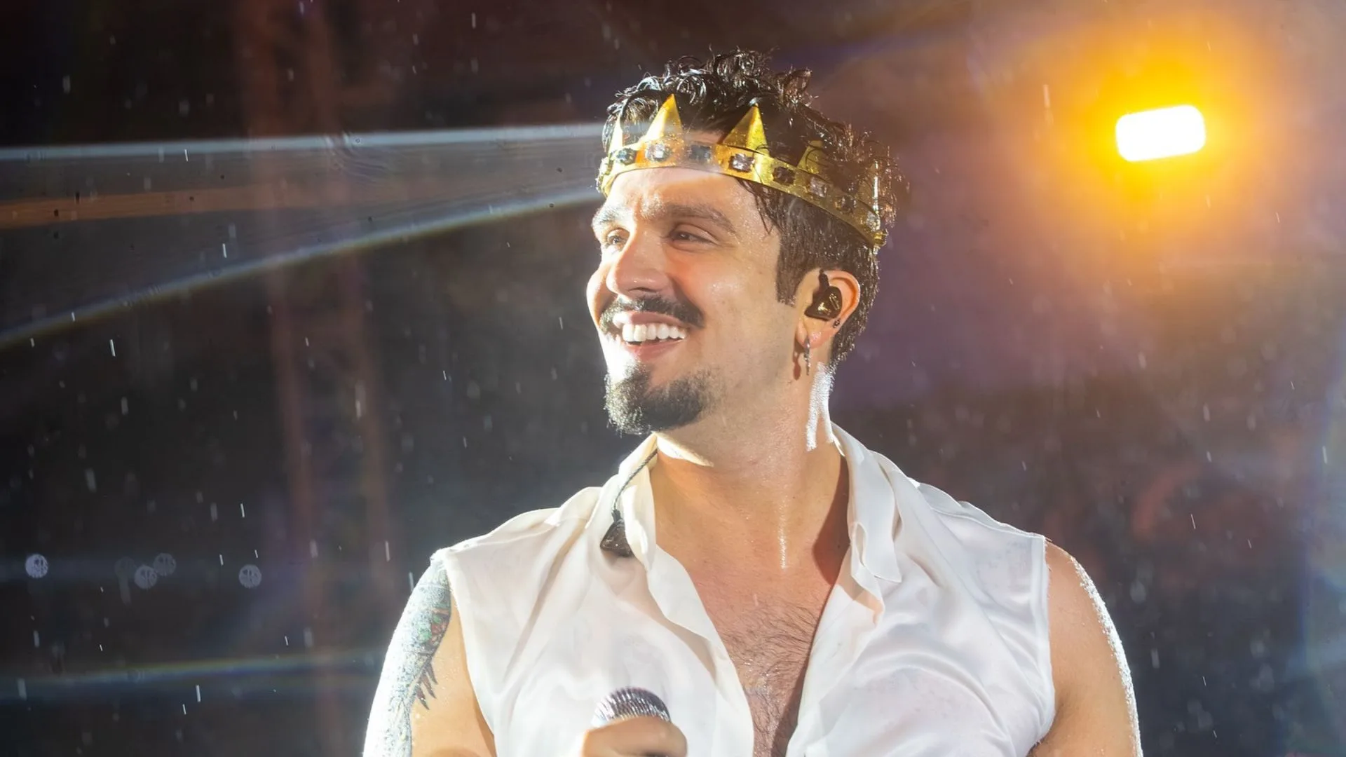 Luan Santana cita mudanças na relação com os fãs após a paternidade