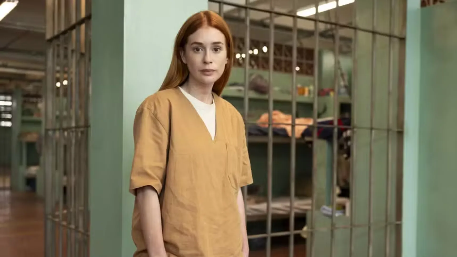 Marina Ruy Barbosa diverte mostrar os bastidores de Tremembé