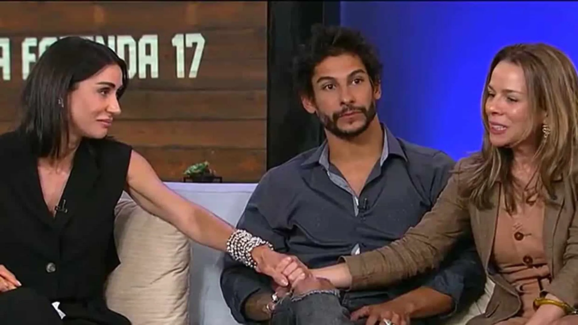 Michelle Barros conhece mãe de Shia e fica sem palavras