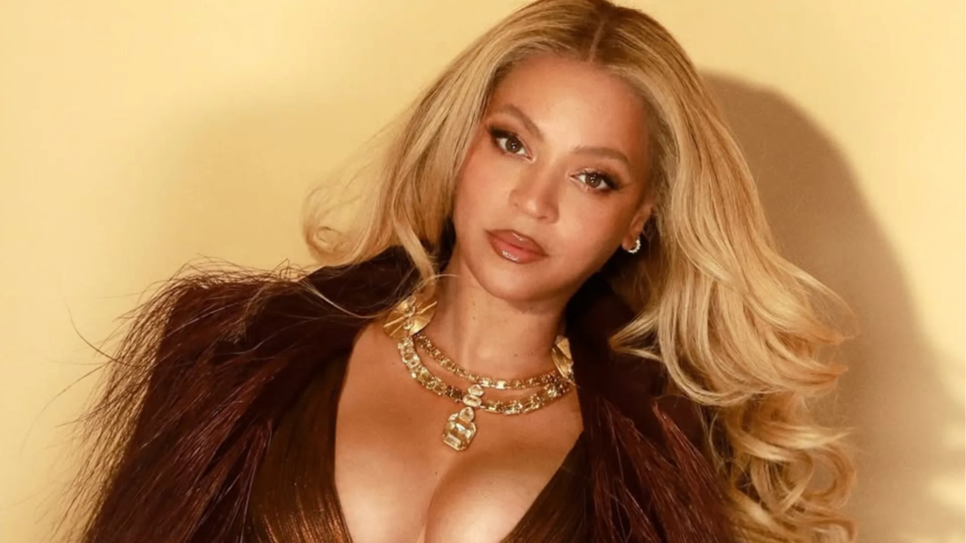 Beyoncé se torna bilionária após sucesso de turnê, diz Forbes