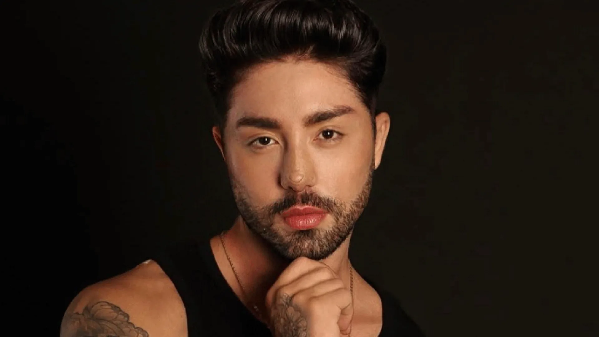 Rico Melquiades explica decisão de não expor ceia de Natal