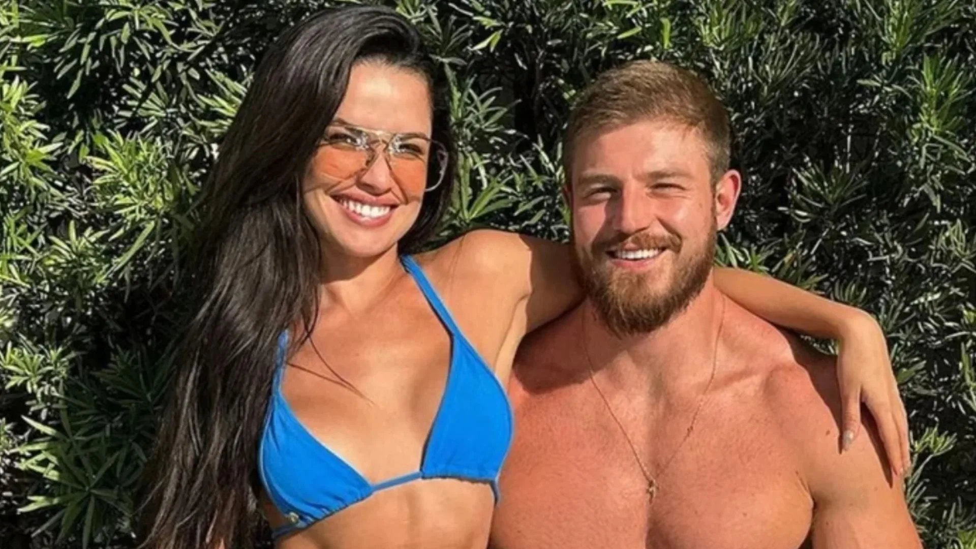 Juliette ganha de aniversário moto do noivo avaliada em R$ 140 mil