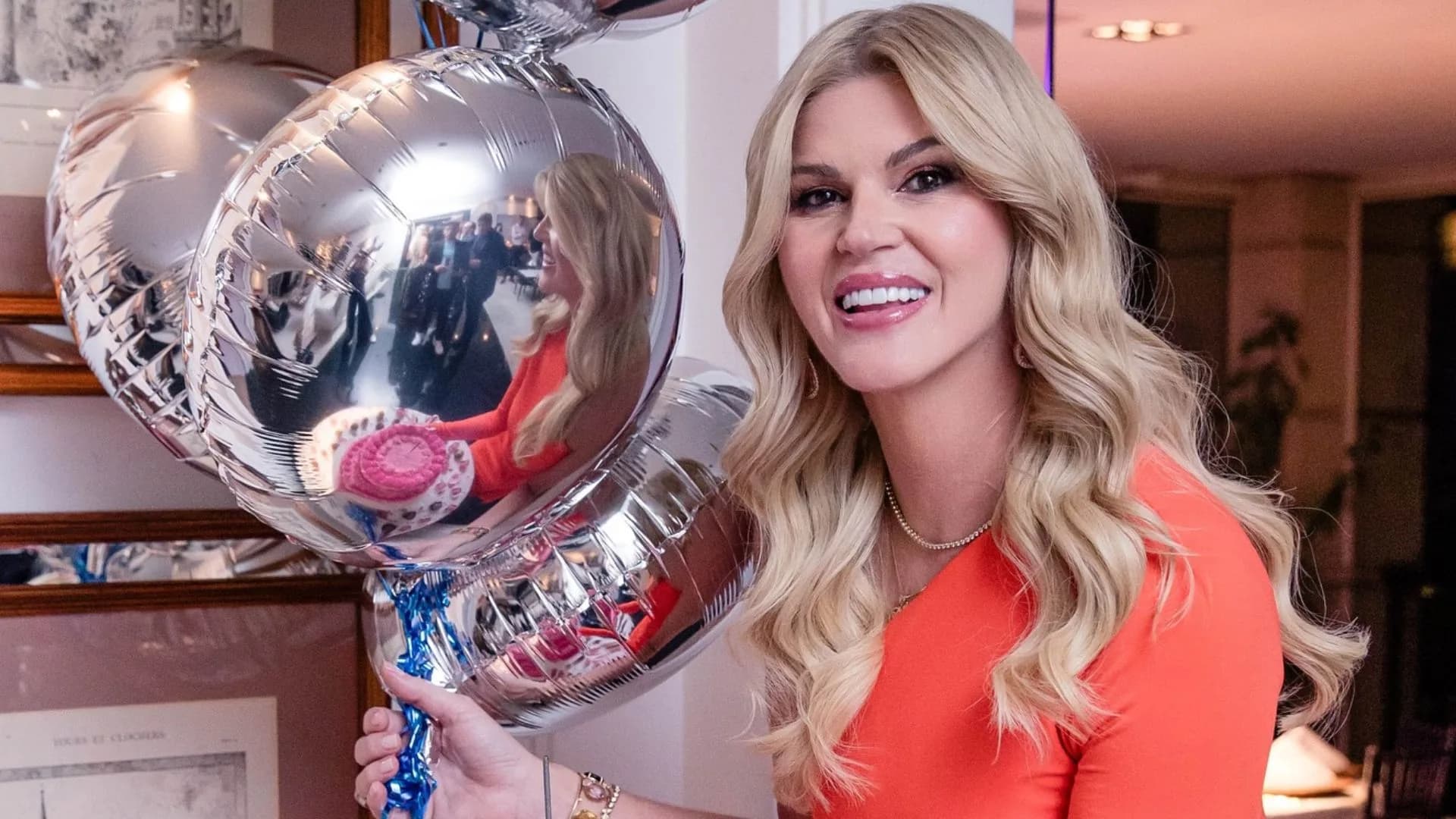 Val Marchiori cobra planos de saúde após dificuldades em tratamento de câncer