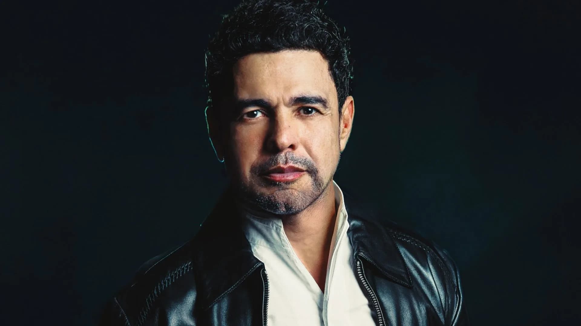 Mesmo com pedido de Zezé Di Camargo, SBT decide manter especial de natal