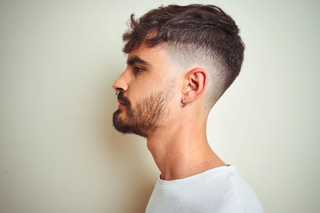 Cabelo e barba: 4 estilos perfeitos para brilhar nas festas de fim de ano