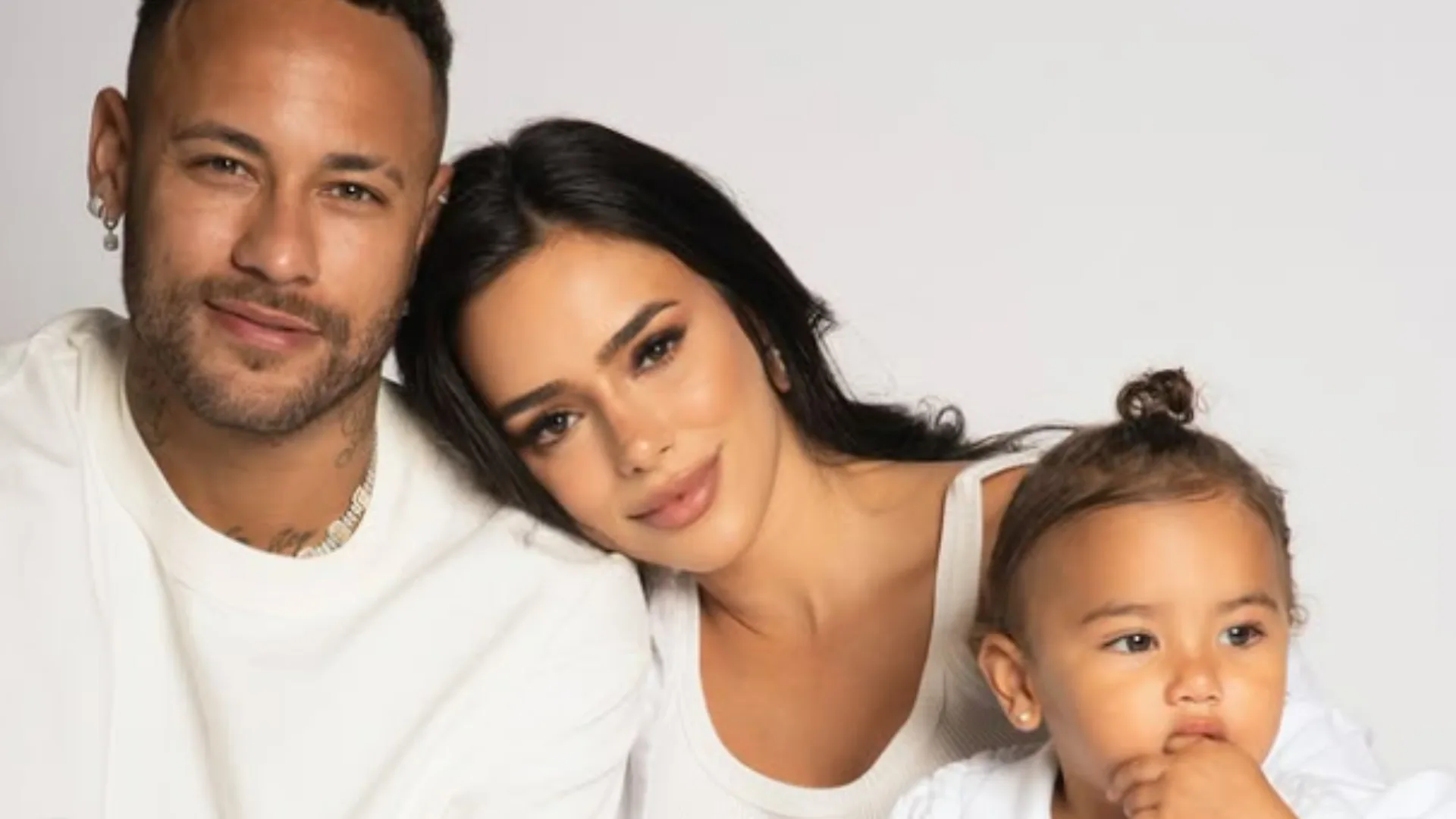 Bruna Biancardi e Neymar reencontram Mavie após viagem