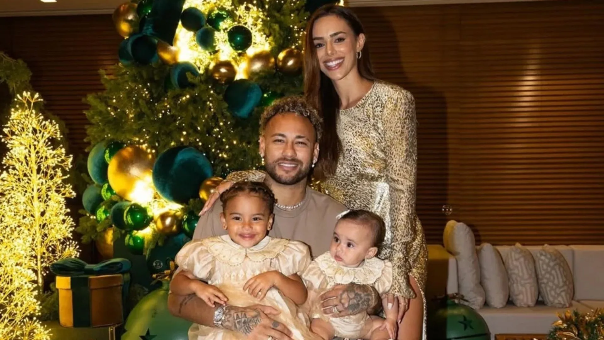 Neymar e Bruna Biancardi exibem detalhes de festa de Natal luxuosa