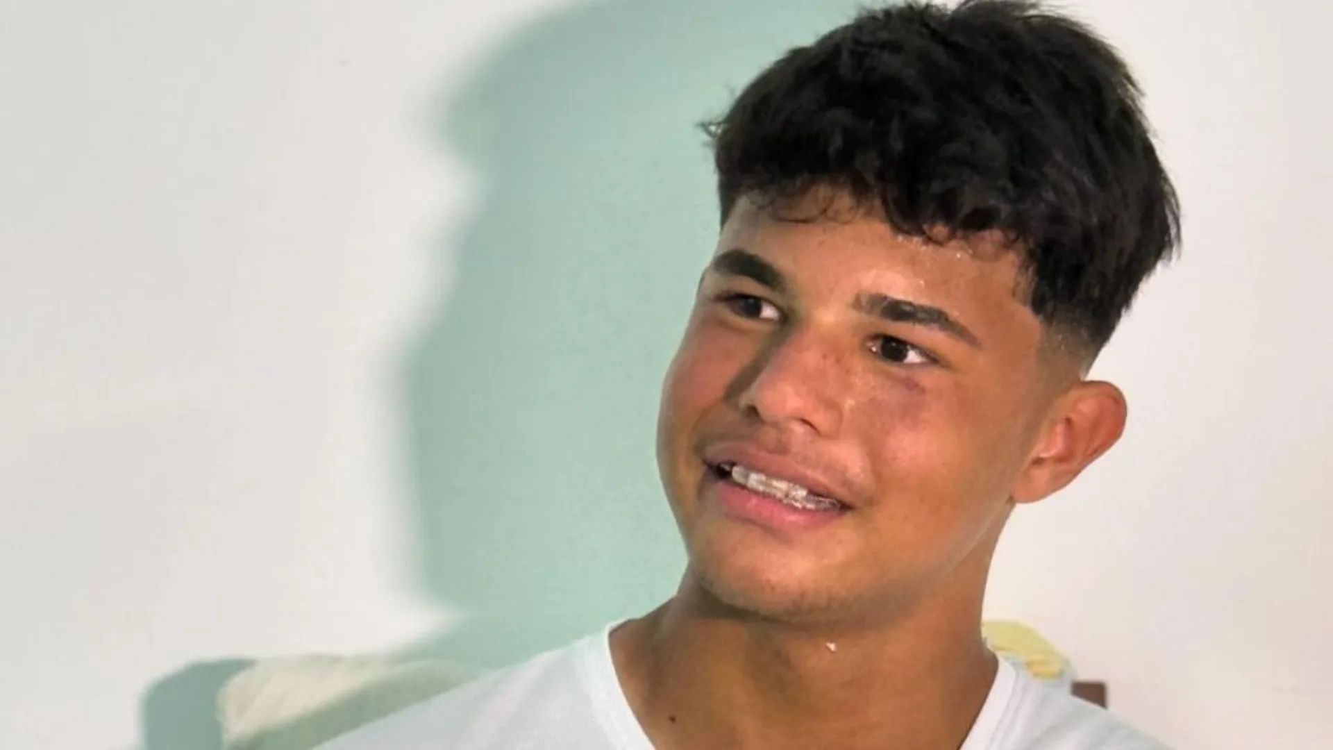 Filho de Eliza Samudio relata frustração após pai desistir de encontro e cobra pensão