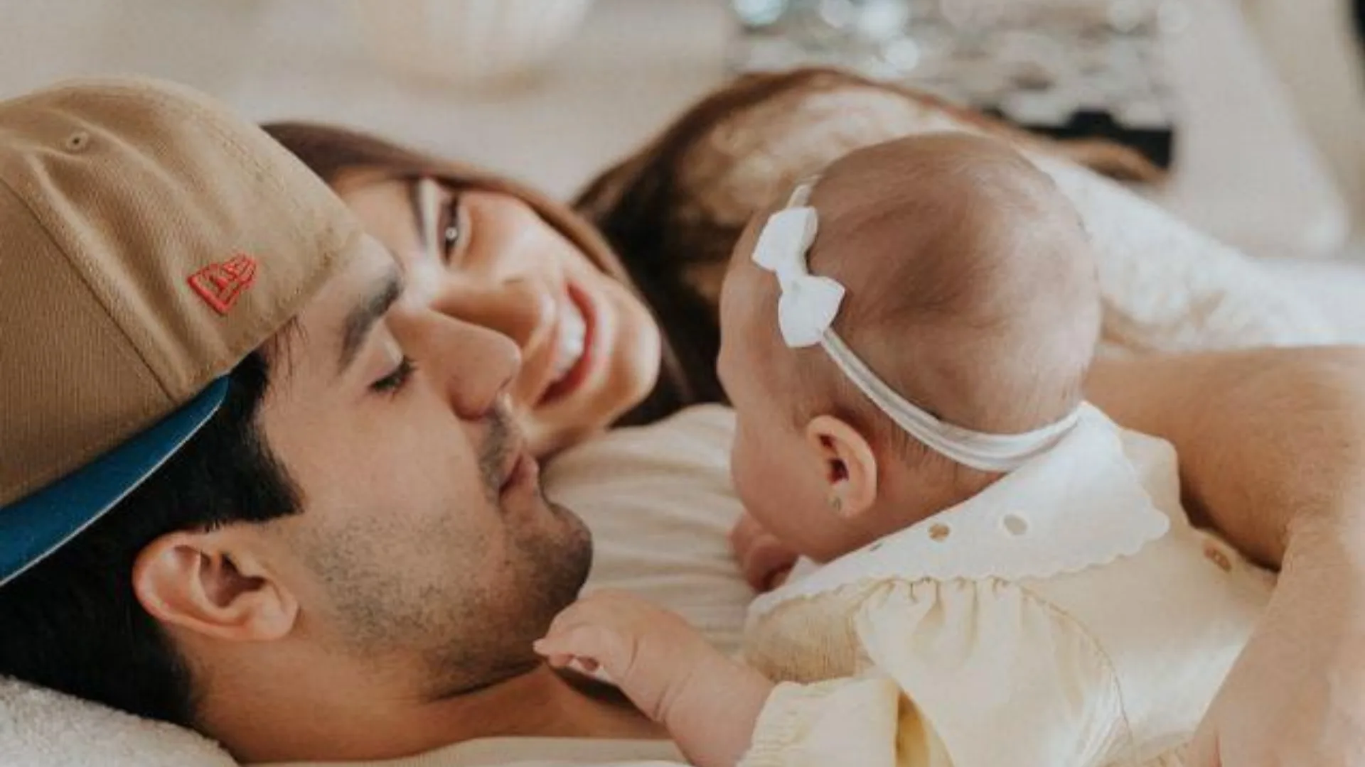 Luan Santana e Jade Magalhães comemoram o primeiro ano da filha Serena com festa especial