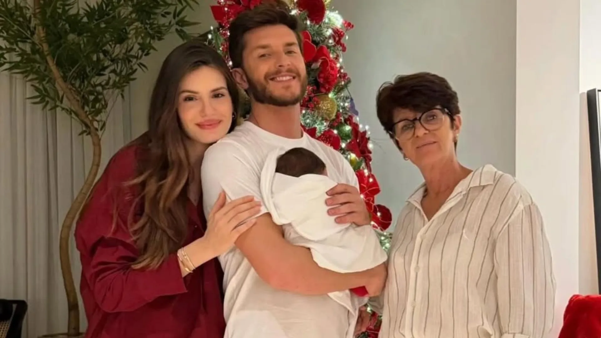 Klebber Toledo se emociona ao falar sobre paternidade em vídeo com a filha Clara