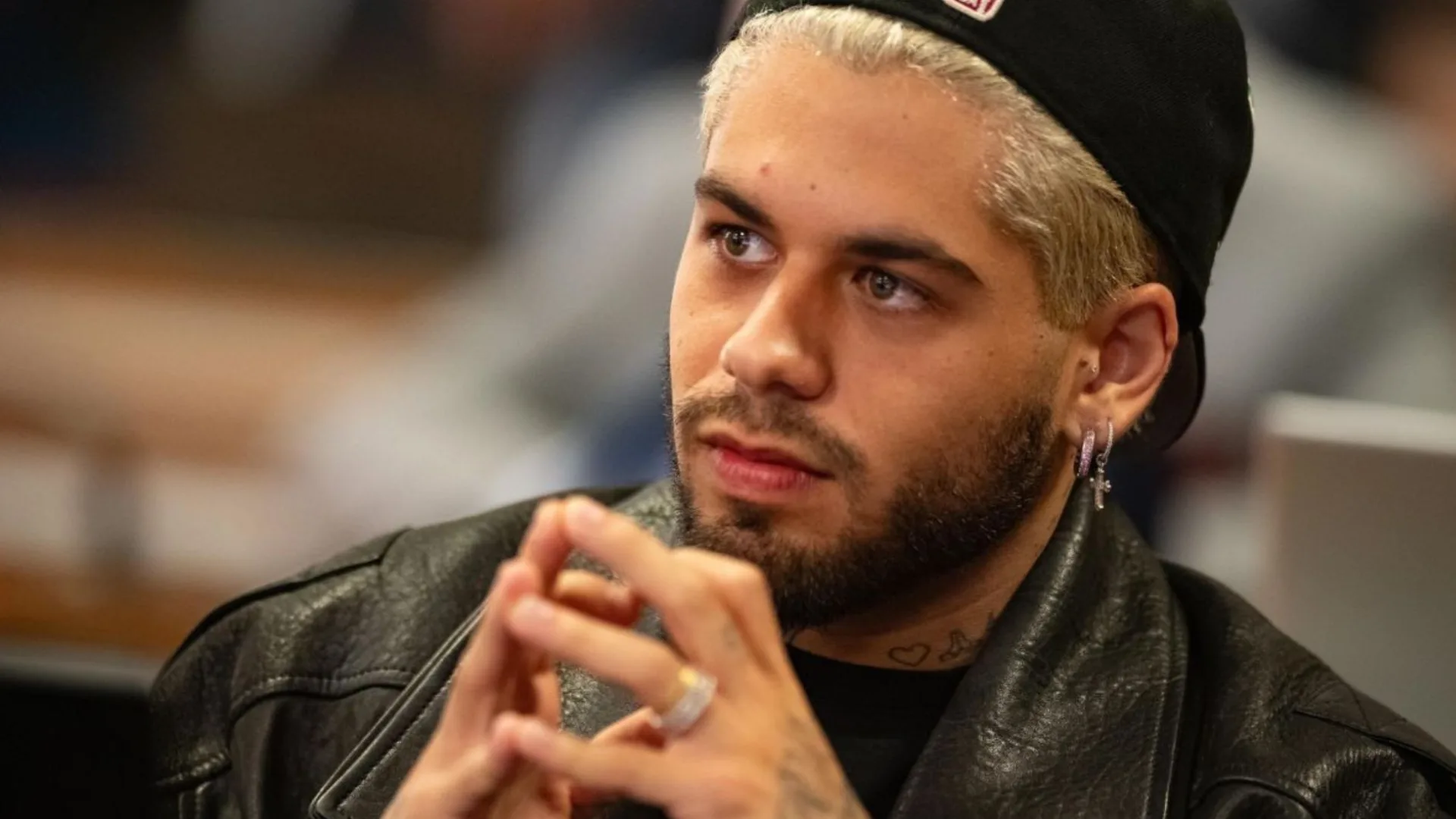 Zé Felipe deixa recado sobre críticas que recebe: “Nem Jesus”