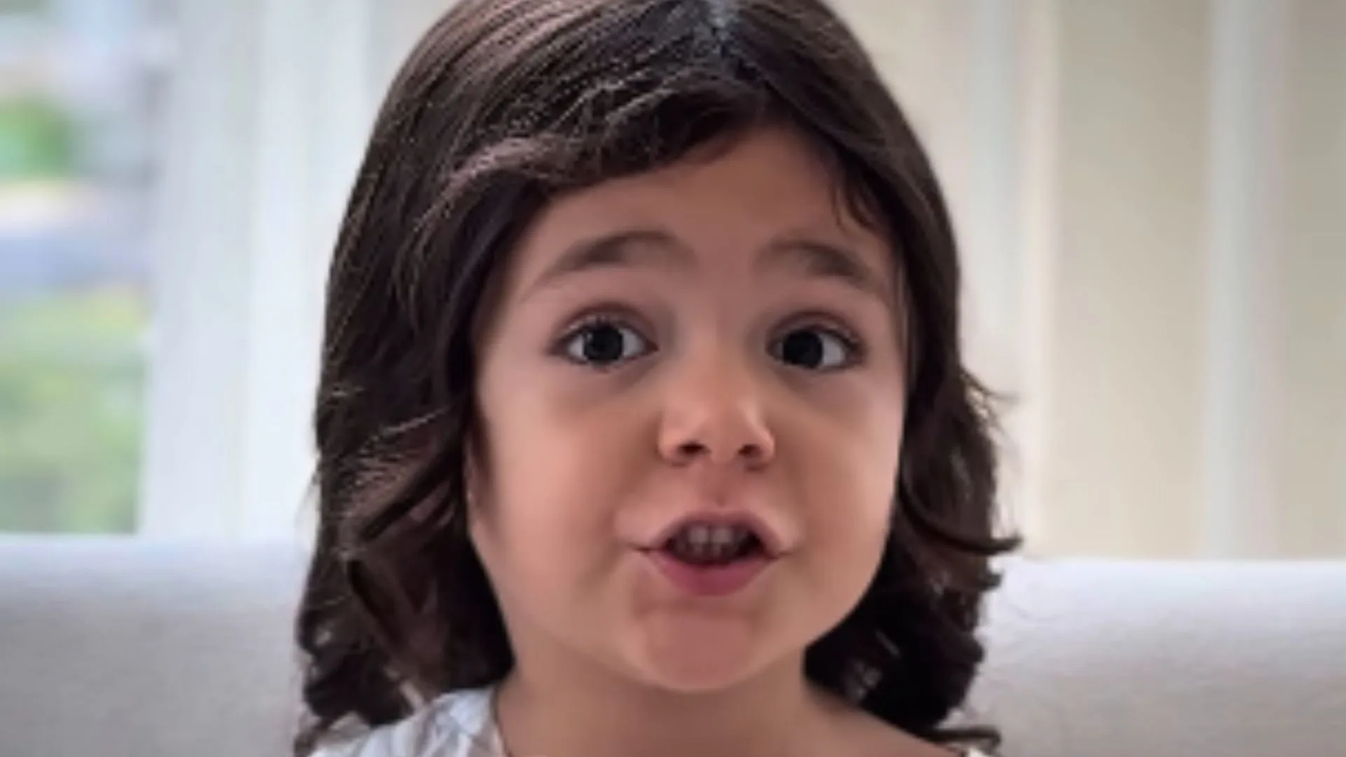 Fenômeno da web, Lulu volta a viralizar ao fazer reflexão sobre crianças