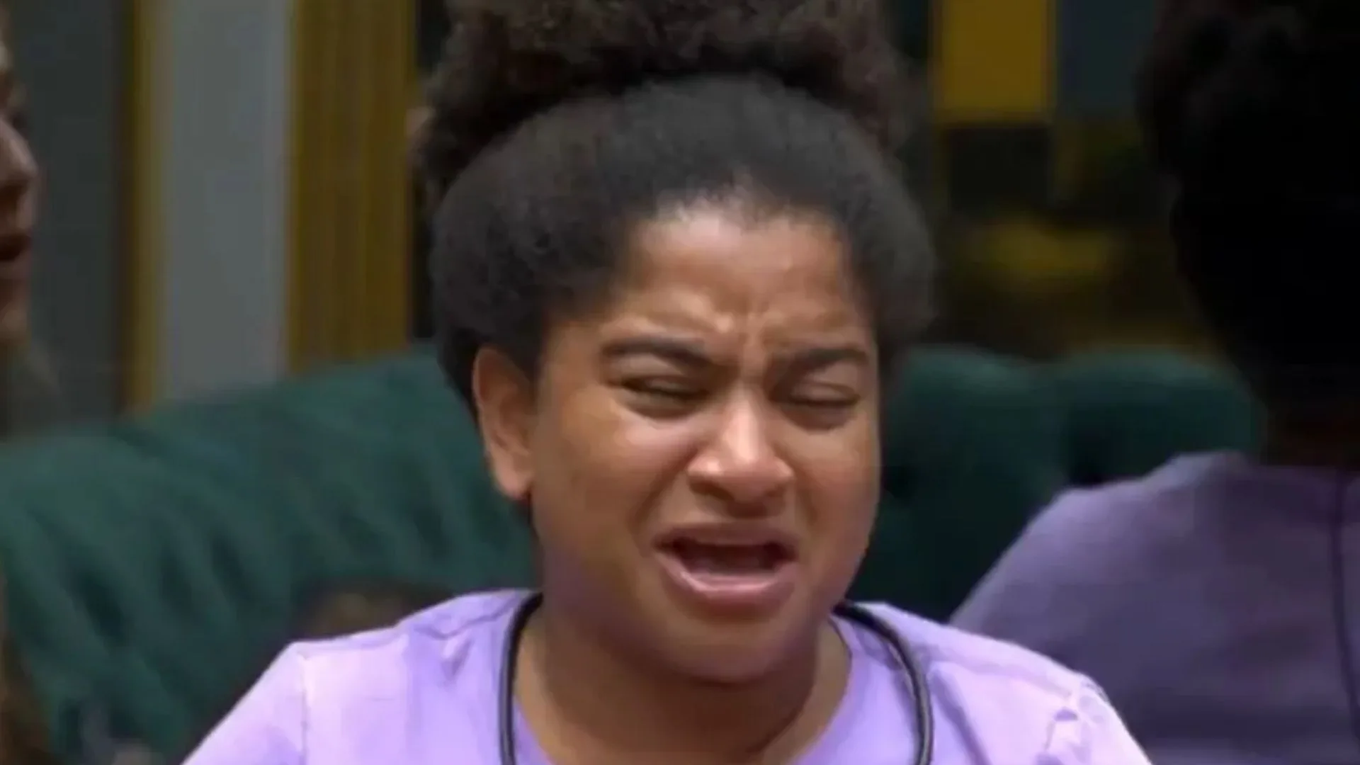 BBB 26: Milena tem crise de choro após discussão com Sol