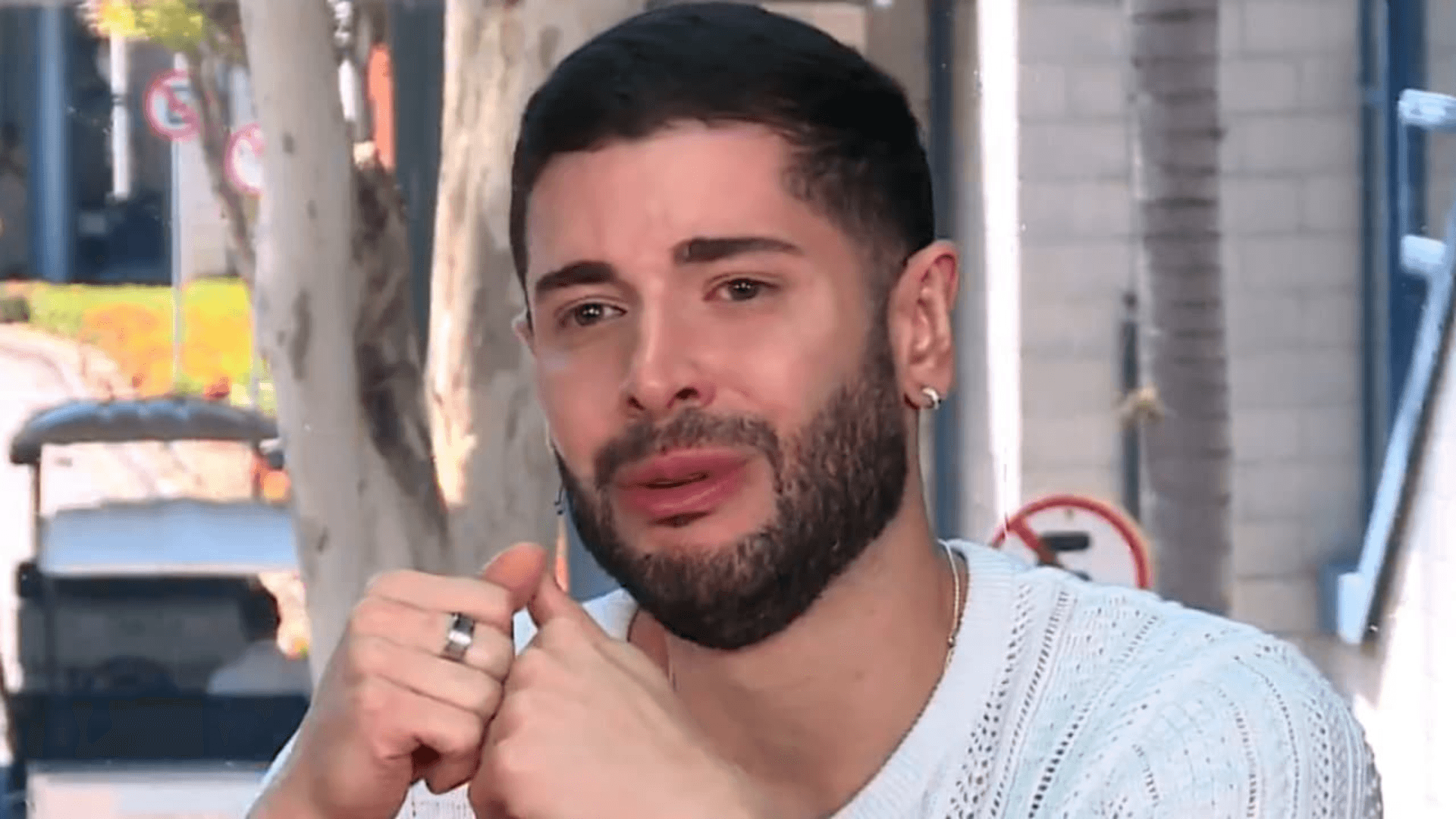 Marcelo chora ao revelar áudio homofóbico após eliminação