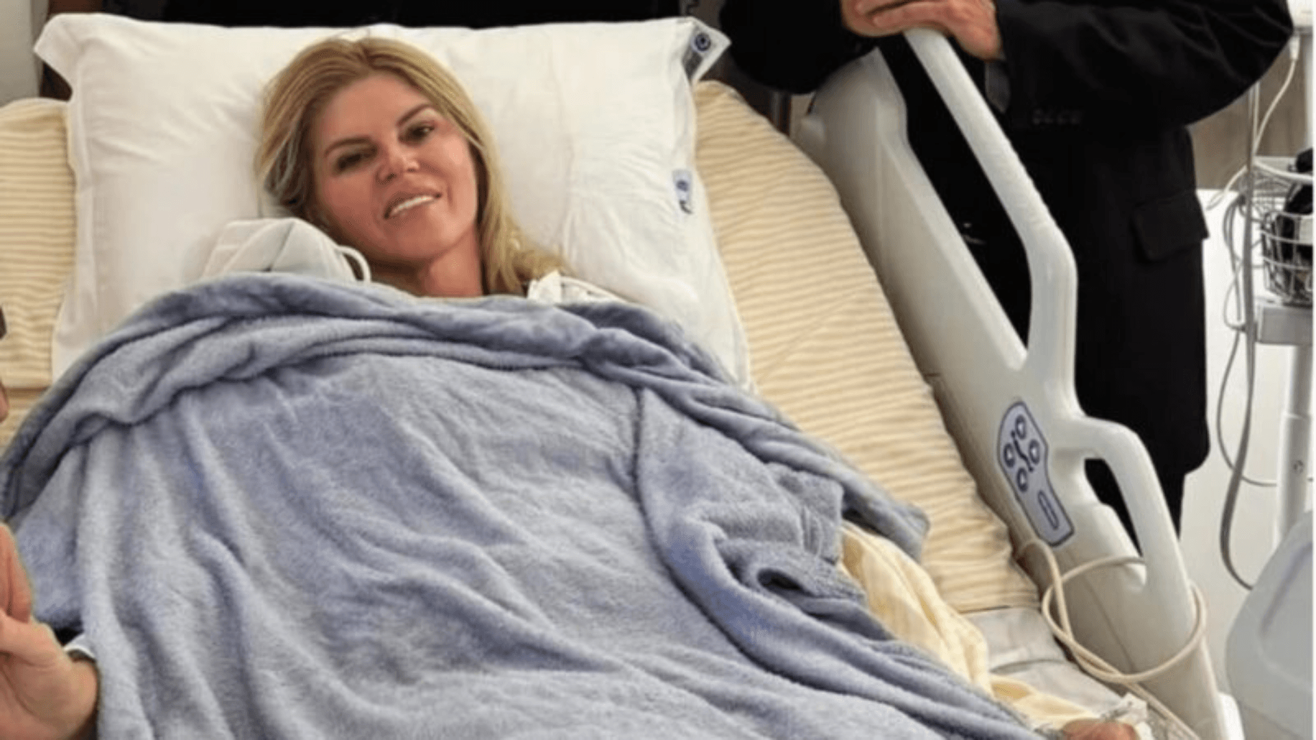 Val Marchiori comemora fim do tratamento após câncer de mama