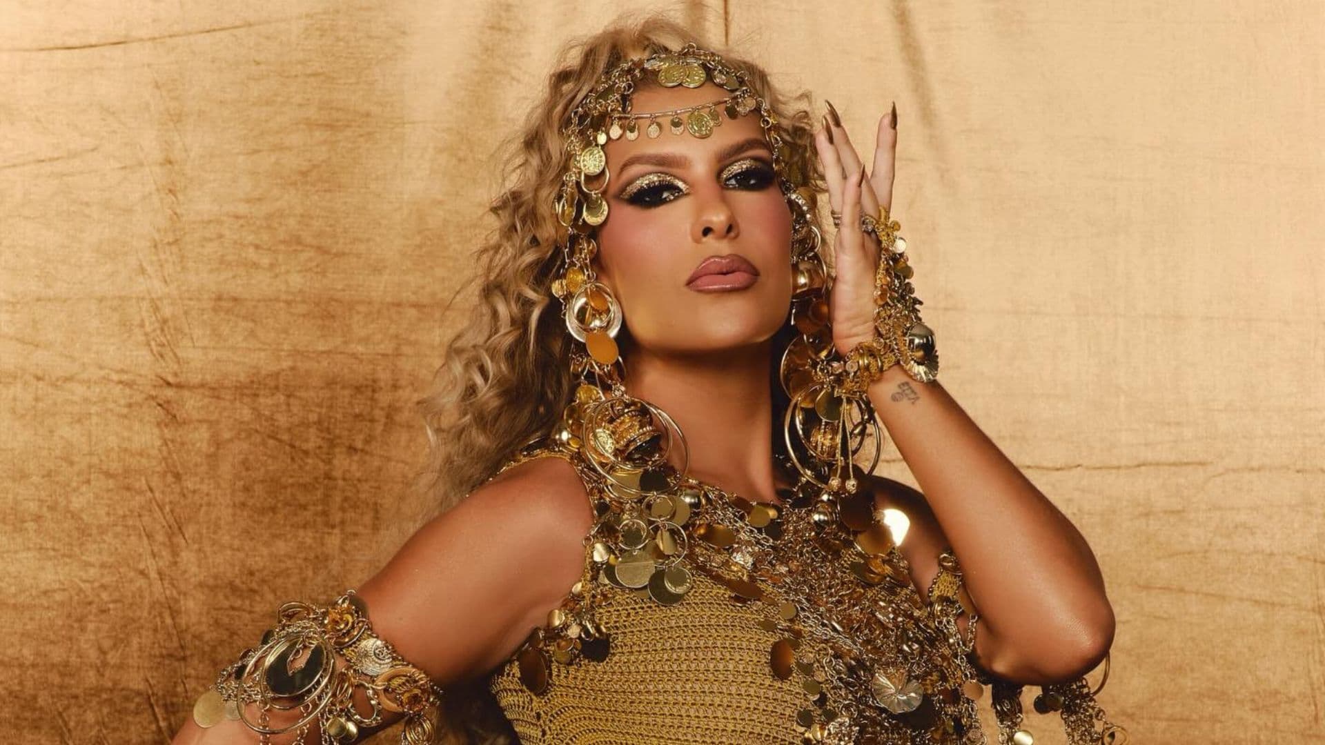 Lore Improta quebra o salto em ensaio da Unidos do Viradouro