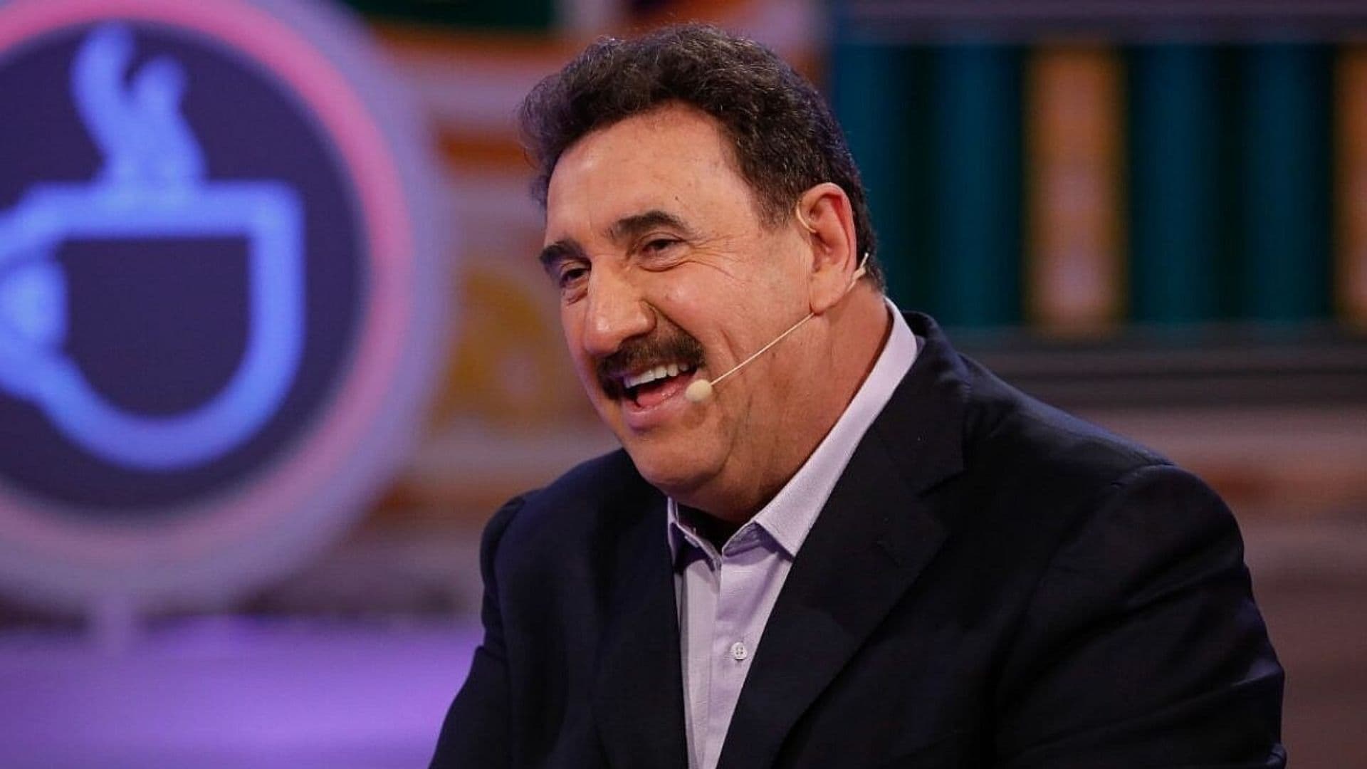 Ratinho se revolta após reajuste no preço dos remédios: “O governo gosta de imposto”